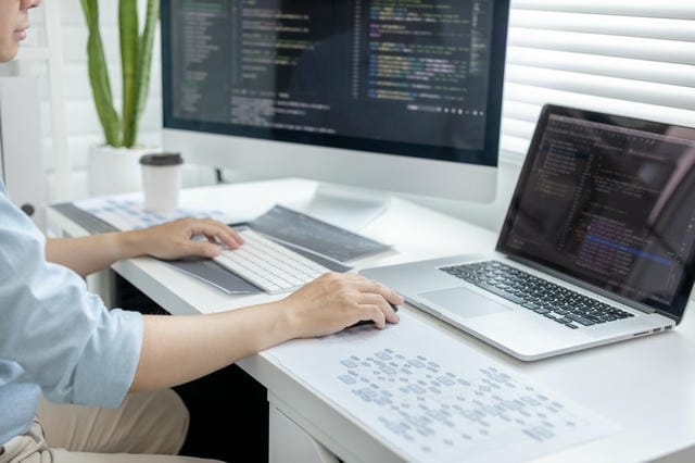 DDoS攻撃が突きつける現代社会の脆弱性とインフラ防御のこれから